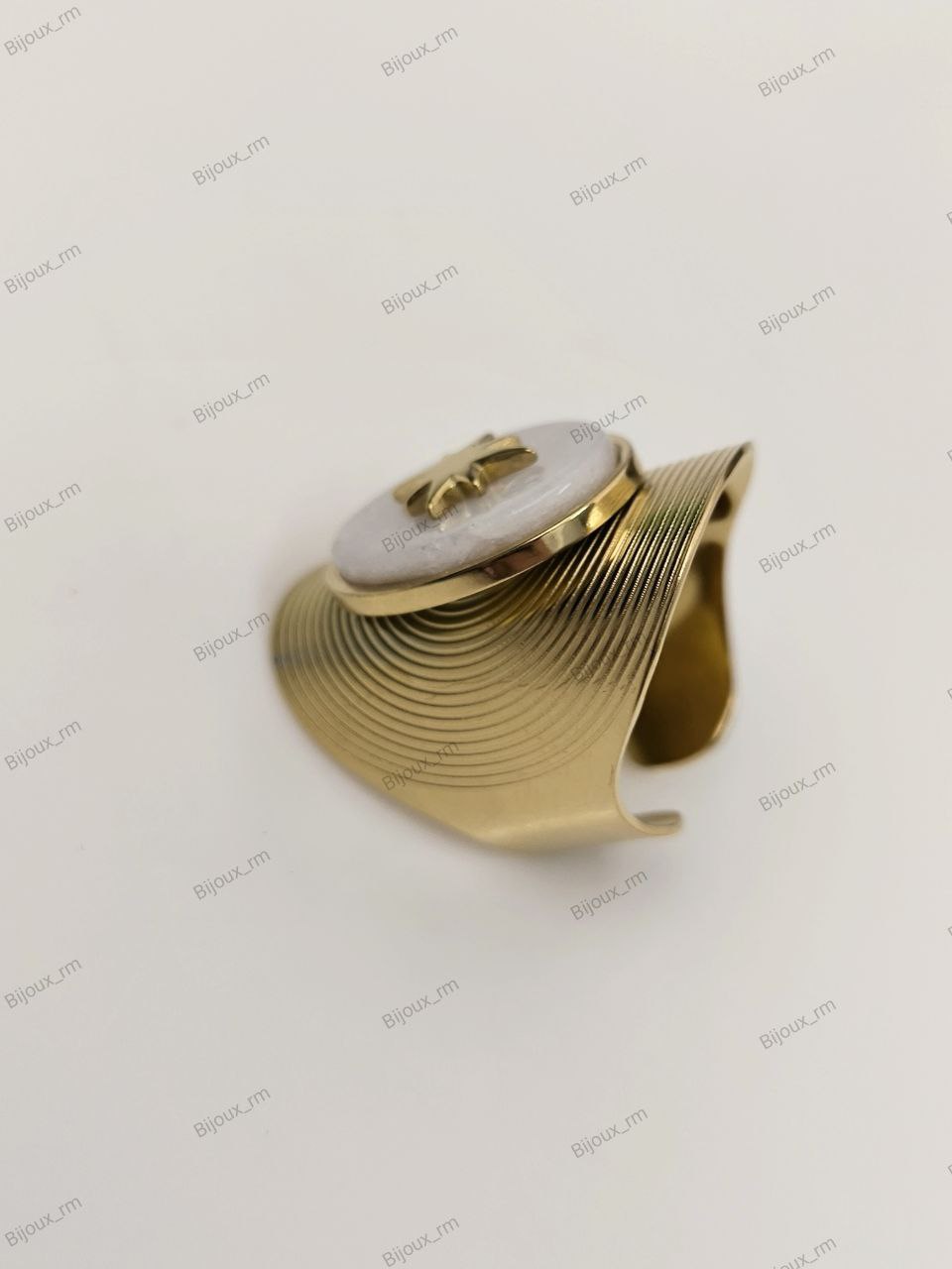 ANELLO FASCIA CON PIETRA